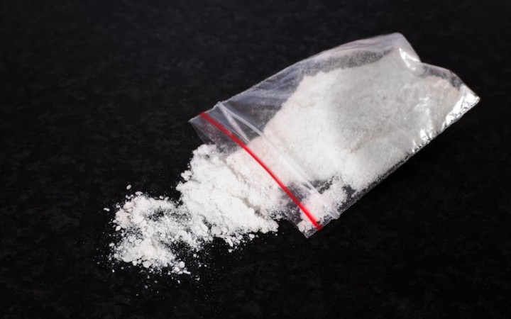 Νέες έρευνες και συλλήψεις στη Δυτική Αχαΐα - Στο πελατολόγιο της σπείρας με την κοκαΐνη ο νεκροθάφτης, ο ψαράς, ο ψήστης και ο Dj