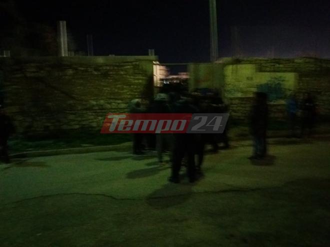 Πορεία φιλάθλων του Παναθηναικού - Έφτασαν στο γήπεδο της Παναχαικής - Δρακόντεια μέτρα ασφαλείας