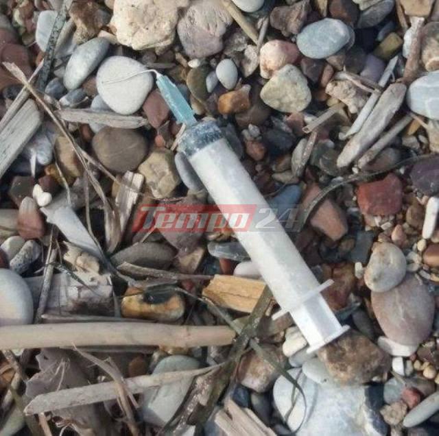 Δυτική Αχαΐα: Η σοκαριστική εμπειρία μητέρας - Μάζευε κοχύλια σε παραλία με την κόρη της και βρήκαν σύριγγα! ΦΩΤΟ
