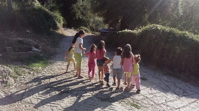 Καλάβρυτα: Άλυτο ακόμα το θέμα της μεταφοράς μαθητών στα σχολεία τους από τον οικισμό Μπόσι