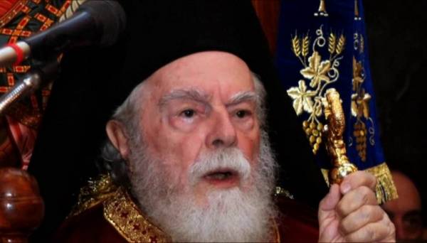 Εκοιμήθη αιφνιδίως κατά τη διάρκεια της λειτουργίας ο μητροπολίτης Μάνης Χρυσόστομος