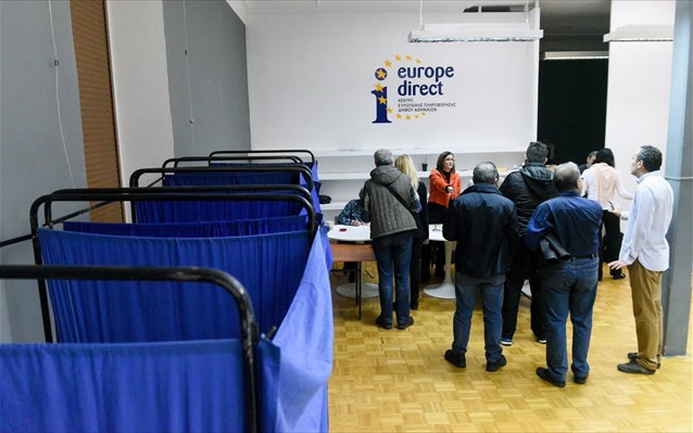 Κεντροαριστερά: Συγκέντρωση χρημάτων στα εκλογικά τμήματα υπέρ των πληγέντων από την κακοκαιρία