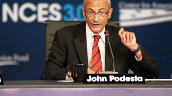 Στην Πάτρα ο πρώην επιτελάρχης του Λευκού Οίκου Τζον Ποντέστα