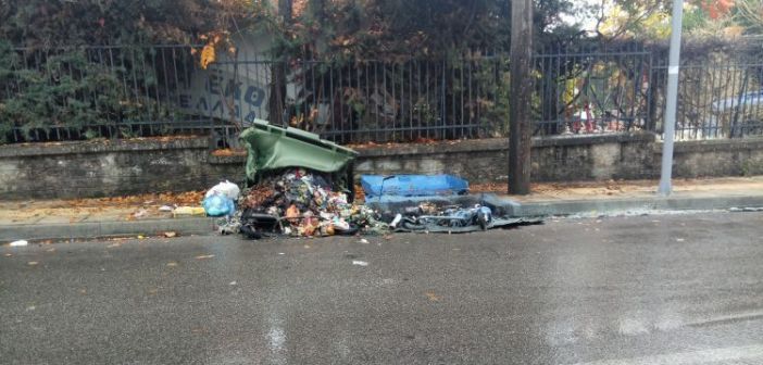 Αγρίνιο: Οι εμπρηστές των κάδων ξαναχτύπησαν!