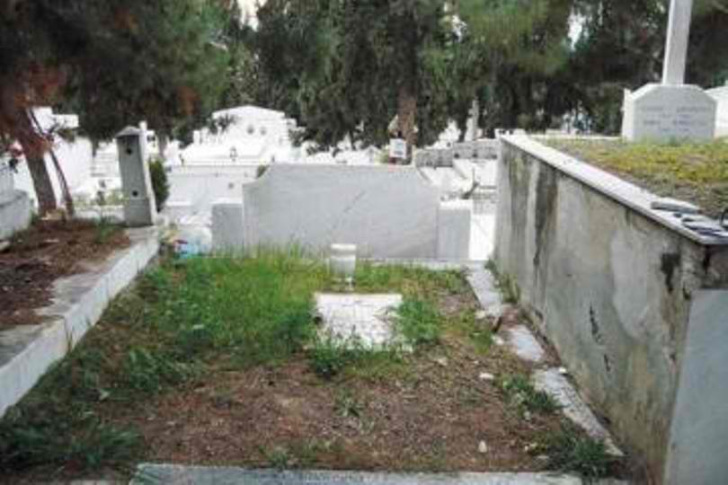 Πάτρα: 9.000 ευρώ για κεριά στα κοιμητήρια και 50.000 ευρώ για δωρεάν στέγαση φοιτητών μεταξύ άλλων τα θέματα της Οικονομικής Επιτροπής