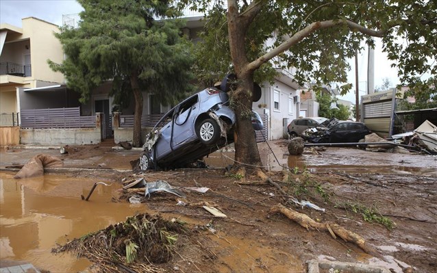 Καθηγητής Γεωλογίας Δ. Παπανικολάου: Είχε κλειστεί η φυσική διέξοδος του νερού