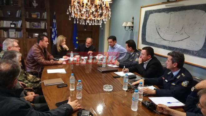 ΤΩΡΑ - Μεσολόγγι: Σύσκεψη υπό τον Κατσιφάρα για τις καταστροφές από την κακοκαιρία στην Αιτωλοακαρνανία