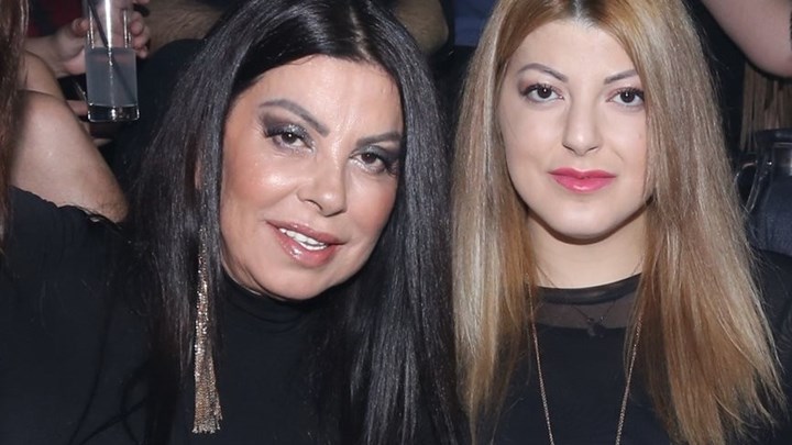 Για 10.000 ευρώ κινδυνεύει να χάσει το σπίτι της η κόρη της Δημητρίου - ΒΙΝΤΕΟ