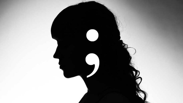 Ποια παρουσιάστρια αποκάλυψε ότι έκανε 20.000 ευρώ λογαριασμό στα μπουζούκια - ΒΙΝΤΕΟ