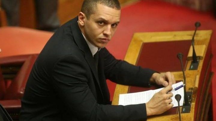 Χυδαία επίθεση του Κασιδιάρη κατά του Προέδρου της Δημοκρατίας - ΒΙΝΤΕΟ