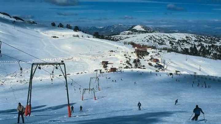 Γιος πασίγνωστου γιατρού ο 30χρονος που καταπλακώθηκε από χιονοστιβάδα στη Βασιλίτσα - Παιδίατρος η μάνα του - ΒΙΝΤΕΟ