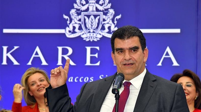 Παροχές 3 εκατ. ευρώ μοίρασε σε υπαλλήλους του και φορείς ο Καρέλιας