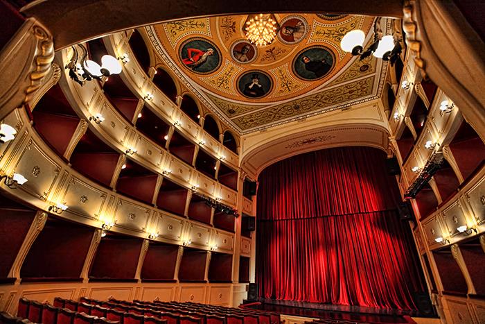 Πάτρα: "Καρυοθραύστης" στο θέατρο Απόλλων