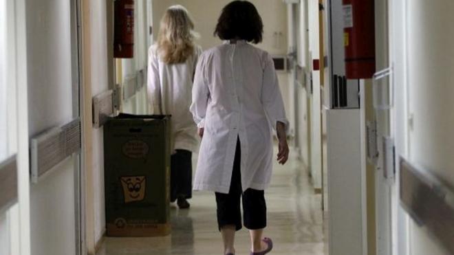 42χρονη καταγγέλλει τους γιατρούς της ΜΕΘ για πλημμελή φροντίδα ασθενούς