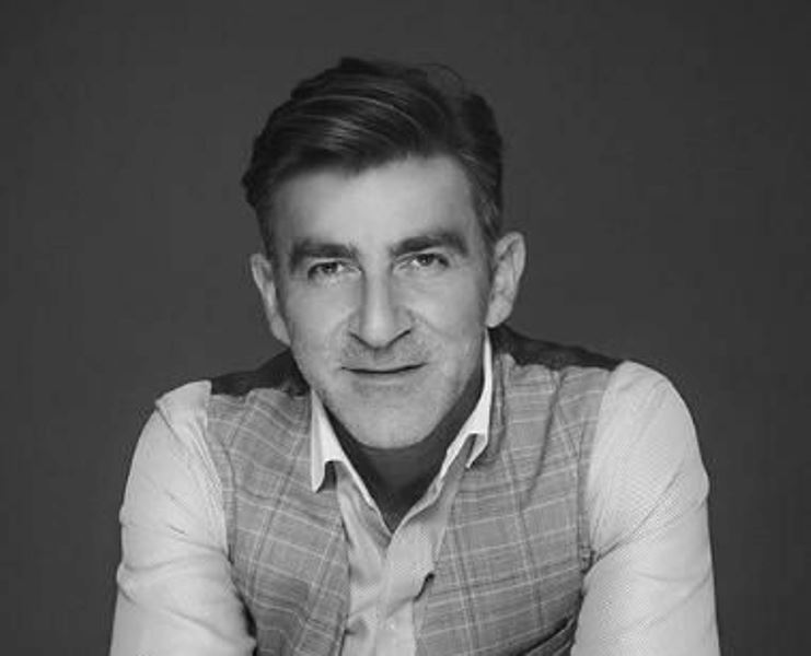 Γιάννης Βαφέας: Ποιός είναι ο ταλαντούχος Πατρινός, αδελφός του πρώην αντιδημάρχου- Στη λίστα επαγγελματιών της επικοινωνίας με την μεγαλύτερη επιρροή σε διεθνές επίπεδο