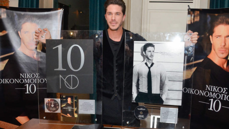 Πλατινένιος ο δίσκος του Αχαιού Νίκου Οικονομόπουλου