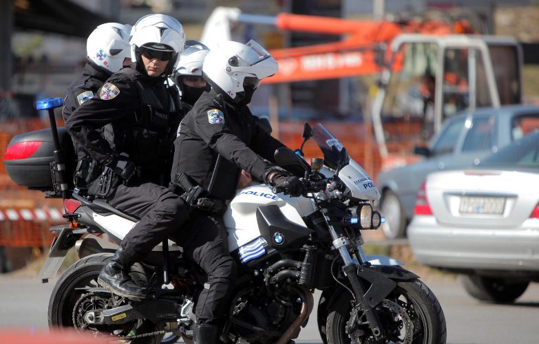 Πάτρα: Άγρια καταδίωξη κλεφτών το μεσημέρι της Πρωτοχρονιάς-Η Αστυνομία κινητοποιήθηκε άμεσα, εντοπίστηκαν οι ύποπτοι και προσήχθησαν στην Ασφάλεια
