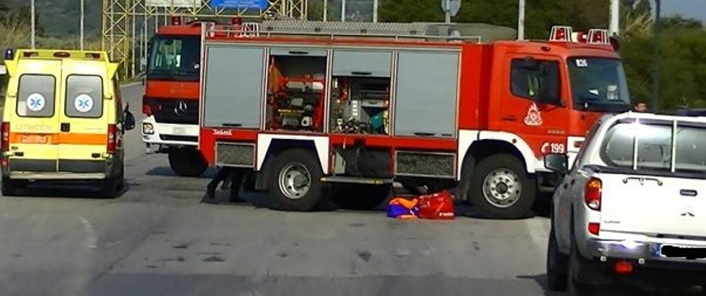 ΒΙΠΕ: Τροχαίο στο ύψος της ΝΟΥΝΟΥ - Απεγκλωβίστηκε από την Πυροσβεστική η οδηγός