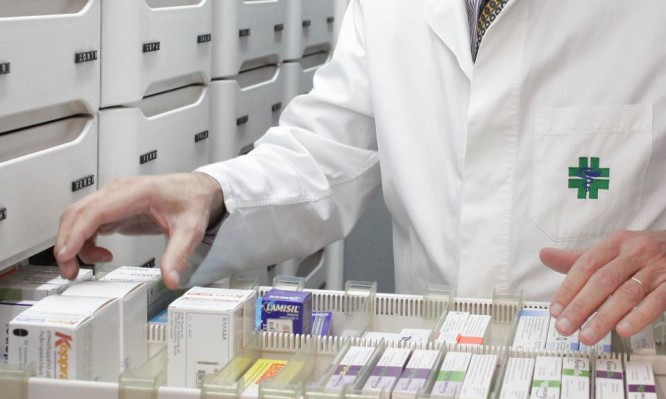 Σε ετοιμότητα για κινητοποιήσεις οι φαρμακοποιοί