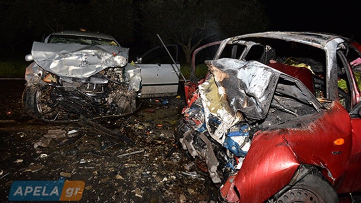 Τροχαίο στην Σπάρτη με δύο νεκρούς -Απίστευτες εικόνες- Διαλύθηκαν τα αυτοκίνητα - ΒΙΝΤΕΟ