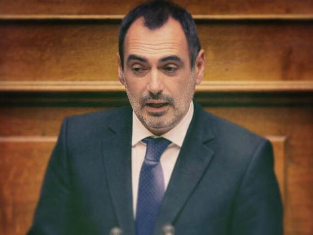 Ανδρέας Κατσανιώτης: Επίκαιρη ερώτηση σε Τόσκα για λιμάνι και μεταναστευτικό