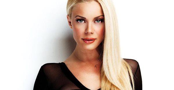 Η Ζέτα Μακρυπούλια έγινε θεία! Δες την πρώτη φωτογραφία του μωρού