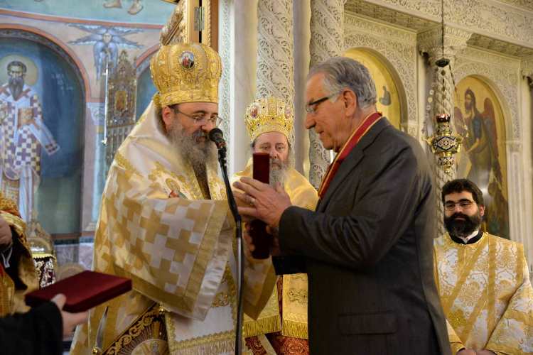 Πάτρα: Η Μητρόπολη τίμησε τον Θανάση Στεφανόπουλο - Χρηματοδότησε την ανακατασκευή του σπιτιού του Κωστή Παλαμά