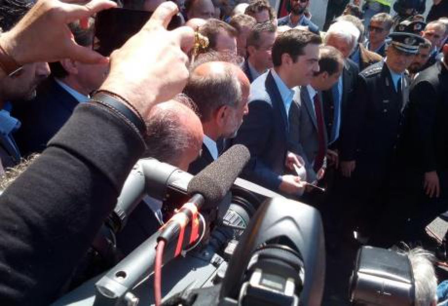 Πάτρα: "Ευτυχώς που μάθαμε που θα βρίσκεται ο Αλέξης Τρίπρας" - Σωματεία ξεσηκώνονται για μεγάλη συγκέντρωση στο χώρο του Αναπτυξιακού Συνεδρίου - Απειλούν με κινητοποιήσεις