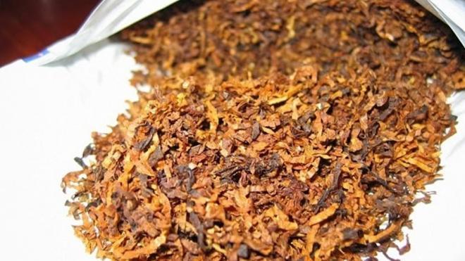 Χειροπέδες σε 52χρονο Αλβανό για κατοχή μισού κιλού λαθραίου καπνού