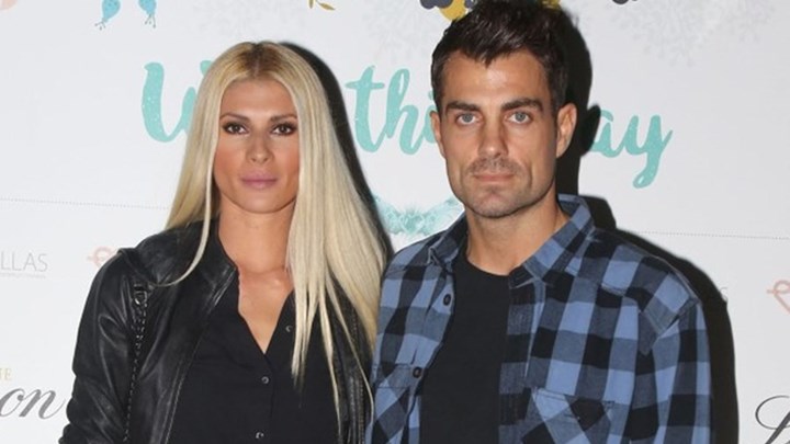 Στέλιος Χανταμπάκης- Όλγα Πηλιάκη: Γύρισαν τις δικές τους «50 αποχρώσεις του γκρι» - ΒΙΝΤΕΟ