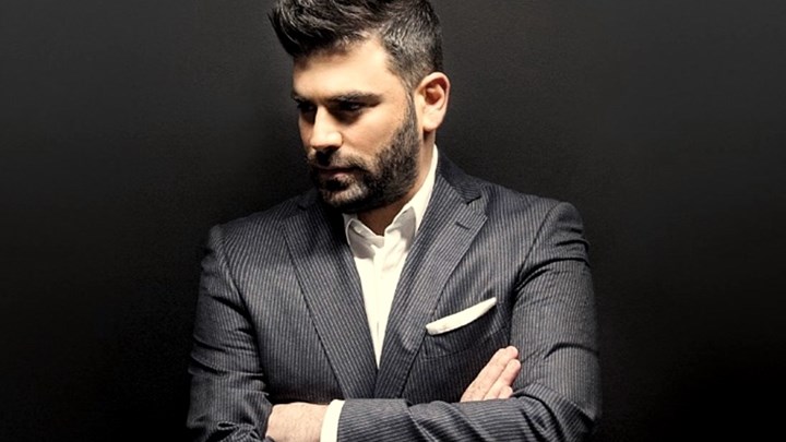 Δύο χρόνια από το τραγικό τροχαίο που έκοψε το νήμα της ζωής του Παντελίδη - "Κανείς δεν τον ξεχνά" λένε οι θαυμαστές του - ΒΙΝΤΕΟ