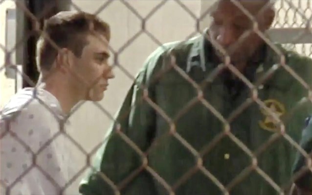 To FBI παραδέχεται ότι είχε πληροφορίες για τον δράστη της Φλόριντα και δεν έδρασε