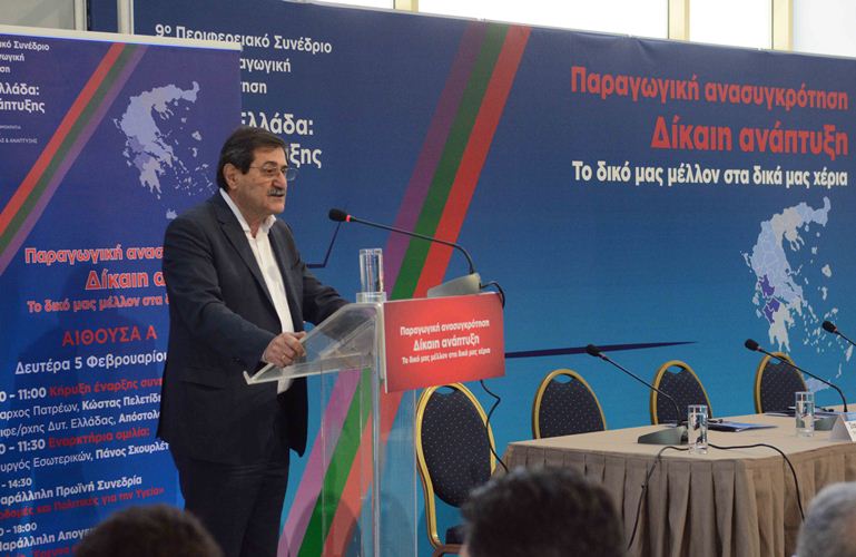 Σκληρή η παρέμβαση του δημάρχου Πατρέων, Κώστα Πελετίδη, στο Αναπτυξιακό Συνέδριο "Βλέπουμε παιδιά να λιποθυμούν στα σχολεία"