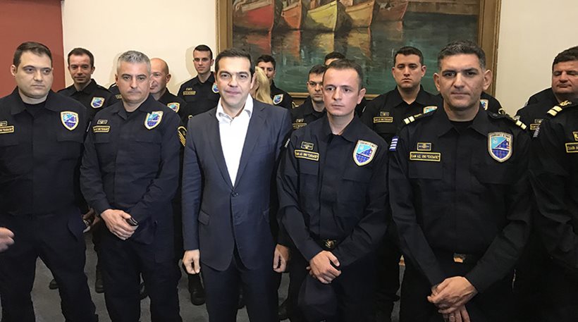 Τσίπρας σε πλήρωμα "Γαύδος" για Ίμια: Δείξατε ψυχραιμία και η ψυχραιμία είναι γενναιότητα