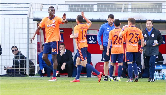 Περίπατος του Ολυμπιακού με τον Πλατανιά