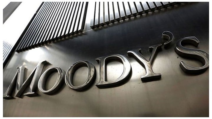 Moody's: Υποβάθμισε 14 τράπεζες στην Τουρκία