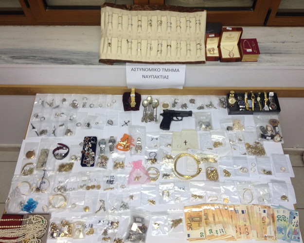 "Χρυσές" μπίζνες για τη σπείρα που έβαζε ανήλικους να κλέβουν - Νέες συλλήψεις - Και ενεχυροδανειστές στο κύκλωμα