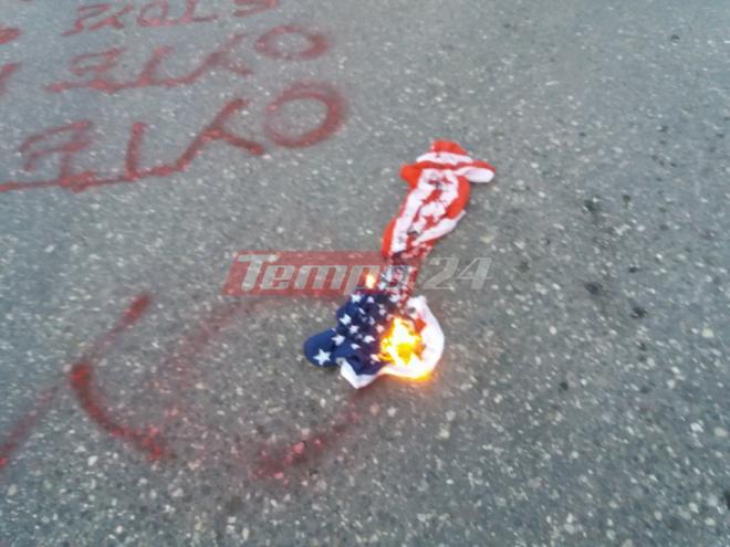 Aντιιμπεριαλιστικό συλλαλητήριο στην Πάτρα- Πορεία στο κέντρο με μπροστάρη το δήμαρχο- Έκαψαν αμερικάνικη σημαία, έγραψαν συνθήματα- Δείτε ΦΩΤΟ και ΒΙΝΤΕΟ