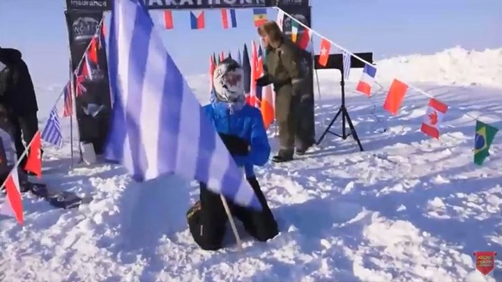 Έλληνας κατέκτησε τον Βόρειο Πόλο: Ο Αργύρης Παπαθανασόπουλος θριάμβευσε στον Μαραθώνιο - ΒΙΝΤΕΟ
