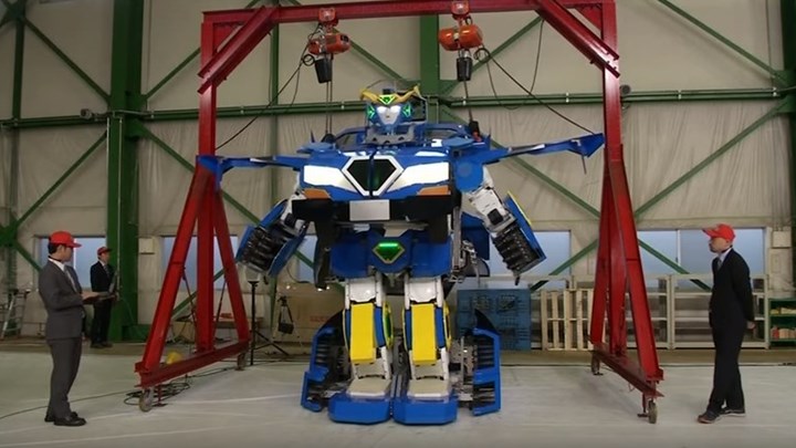 Ιάπωνες δημιούργησαν ρομπότ που μετατρέπεται σε αυτοκίνητο - ΒΙΝΤΕΟ