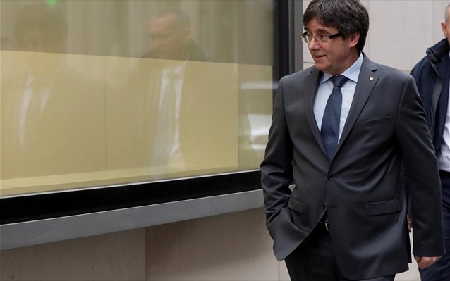 Γερμανία: Πιθανή η έκδοση Πουτζντεμόν για κατάχρηση δημοσίου χρήματος, όχι όμως για εξέγερση