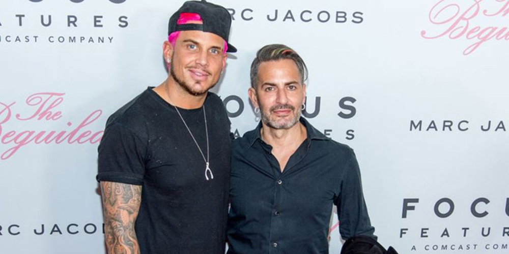 Η δημόσια πρόταση γάμου του Marc Jacobs στο σύντροφό του - ΒΙΝΤΕΟ