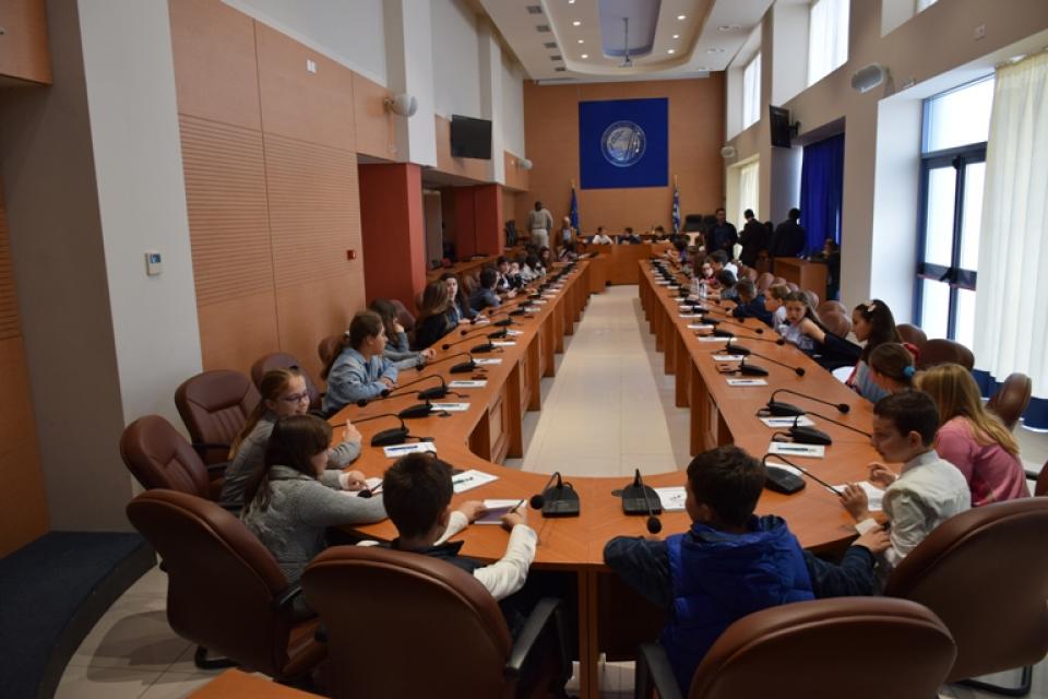 Το Ευρωκοινοβούλιο συνεδριάζει σήμερα στην Πάτρα- Πρωτόγνωρη διαδικασία για μαθητές που θα αναλάβουν ρόλο ευρωβουλευτών