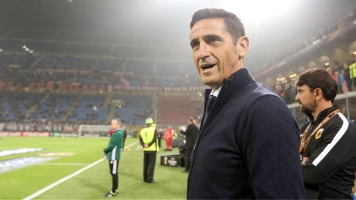 Συνεχίζει στην ΑΕΚ ο Μανόλο Χιμένεθ