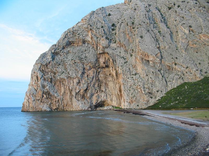 Εξαφανίστηκε 19χρονος - Μεγάλη επιχείρηση στην Κάτω Βασιλική - Συμμετέχει η 6η ΕΜΑΚ Πάτρας - Που και ποιος τον είδε τελευταία φορά - ΝΕΟΤΕΡΑ