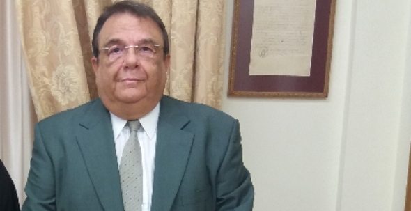 Παραιτήθηκε ο Θ. Πισιμίσης από τη διοίκηση του Πανεπιστημιακού Νοσοκομείου της Πάτρας