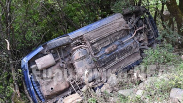 Προυσός: Τέσσερις ώρες στο γκρεμό καλούσε σε βοήθεια! (video)