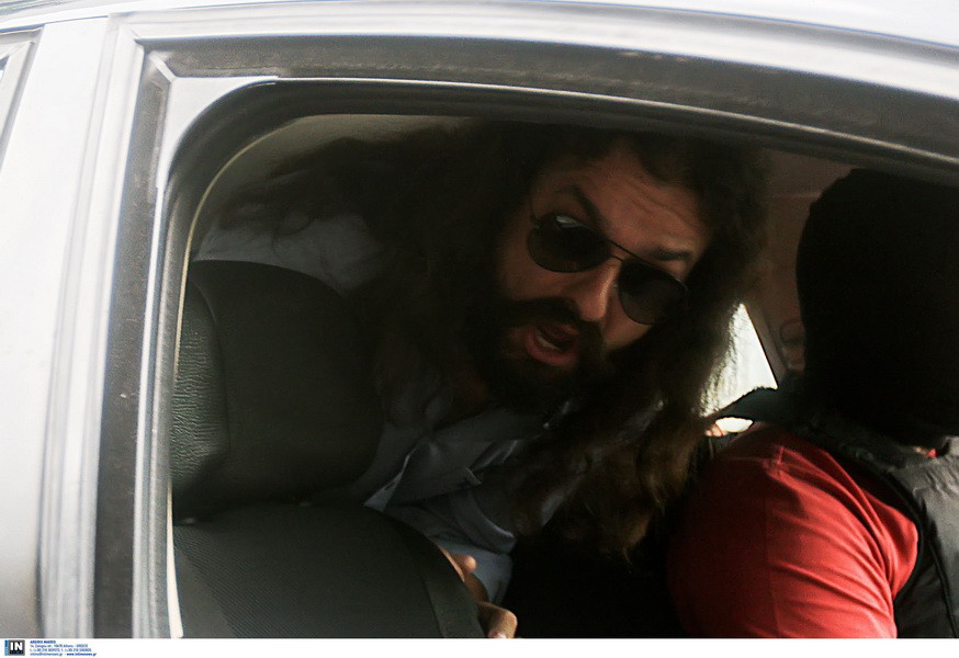 Μπαρμπαρούσης: "Δεν είμαι και κανένας επικίνδυνος κακοποιός. Δεν κατάλαβα ότι ήταν καταδίωξη" - Γιατί δεν παραδόθηκε στο Αγρίνιο