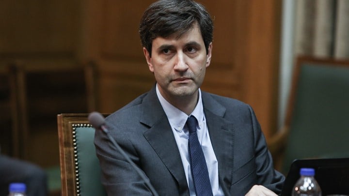 Γιώργος Χουλιαράκης: Το υπερπλεόνασμα του 2019 θα δοθεί για φοροελαφρύνσεις