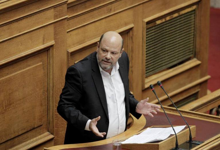 Ερώτηση Ριζούλη για την αποκατάσταση συνταξοδοτικών δικαιωμάτων ασυρματιστών εμπορικών πλοίων